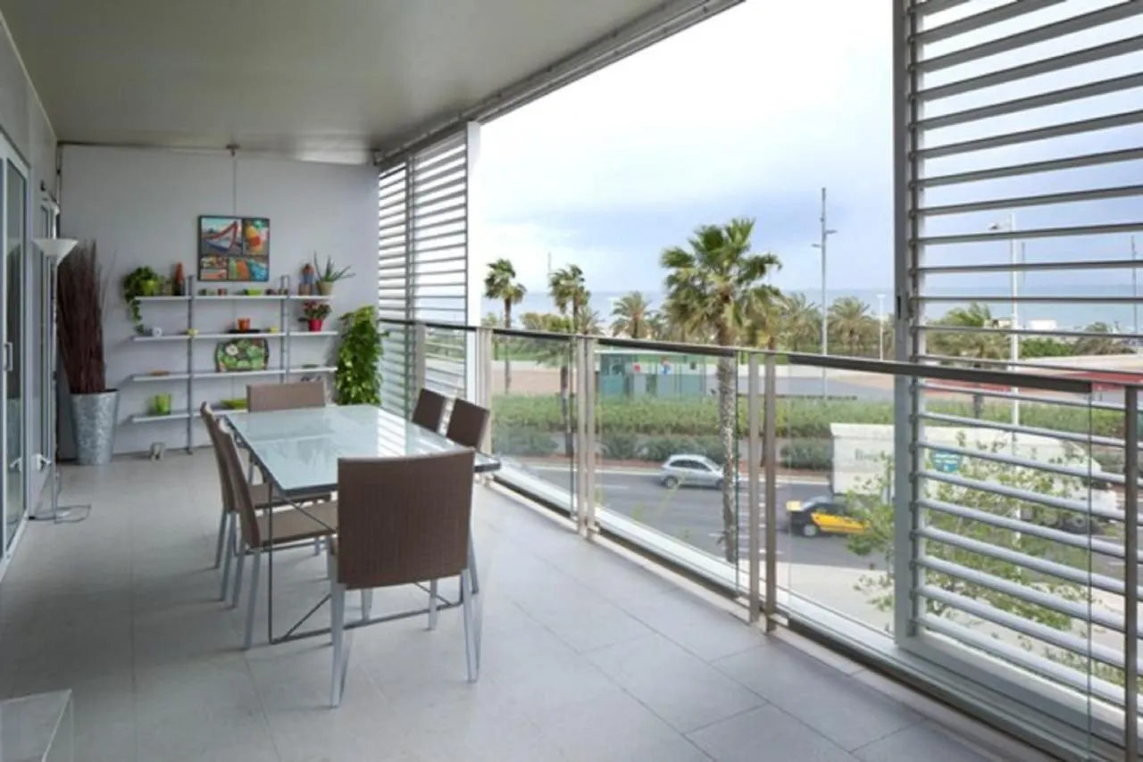 You Stylish Beach Apartments Barcelona